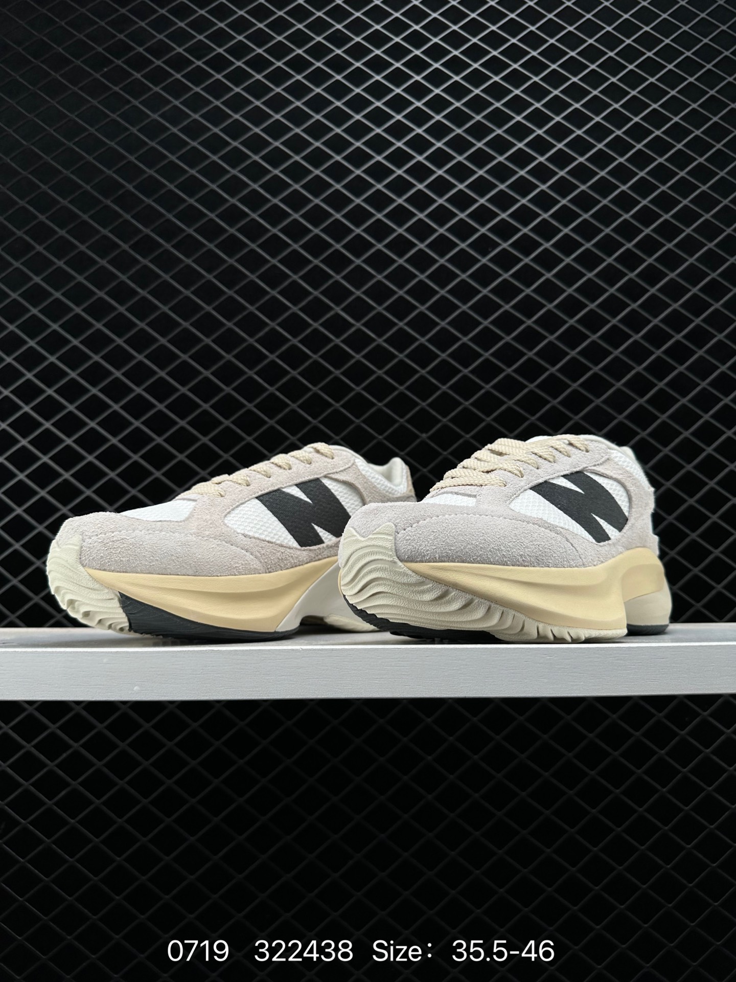 New Balance Warped Runner